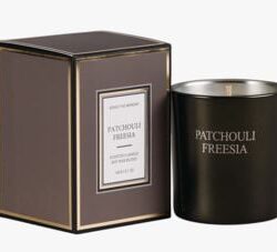 Patchouli Freesia metallic tuoksukynttilä vihreä