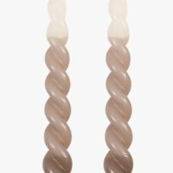 Twisted tricolor kruunukynttilä saksanpähkinä