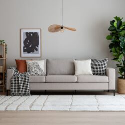 Toronto 3-istuttava sohva hiekka hygge 10, jalka musta metalli
